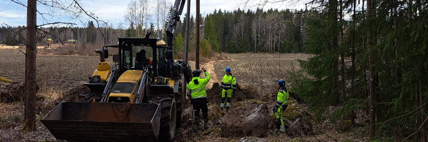Ilmalinjaverkon korjaus- ja rakennustyömaa