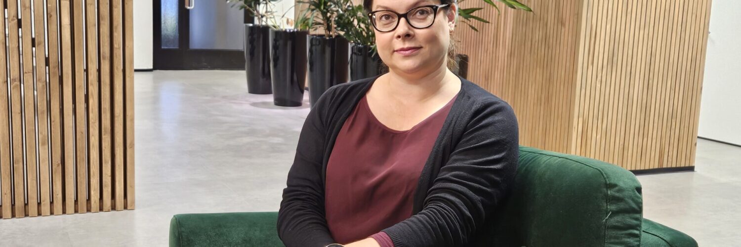 Kuvassa Vatajankoski Sähköverkon uusi verkostopäällikkö.